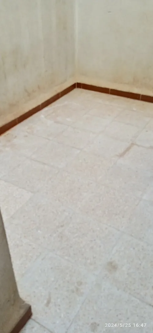 Vente Appartement Niveau de villa F3 Chlef Tenes