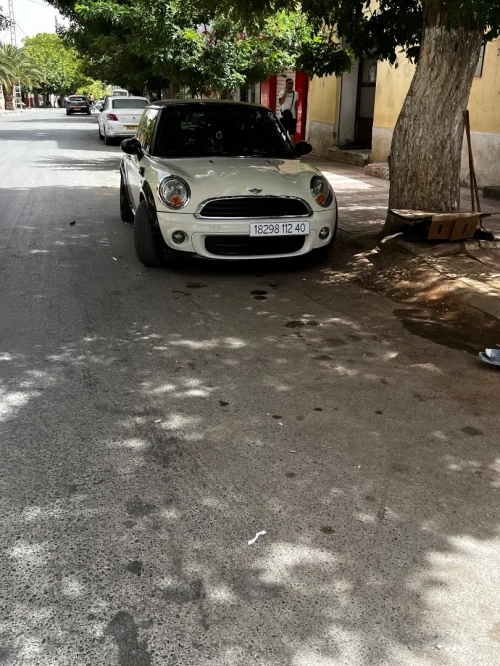 Mini cooper 2012 one