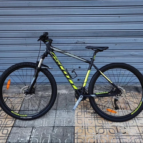Scott taille L 29 pouce