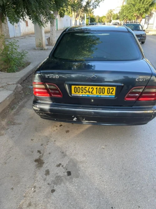 Mercedes Classe E 2000 E200