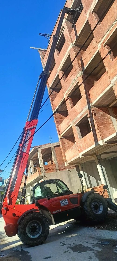 Manitou Télescopique à Louer !