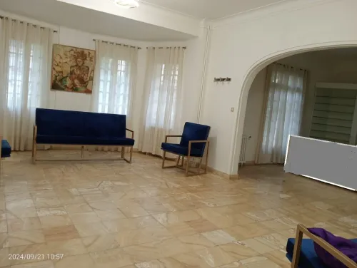 Location Appartement Niveau de villa F4 Alger Dely brahim