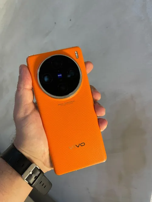 Vivo X100 pro