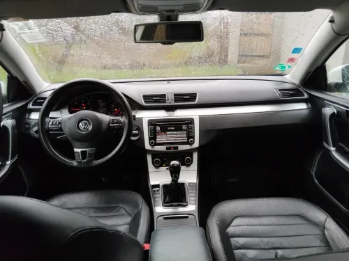 Volkswagen Passat 2011 Rline