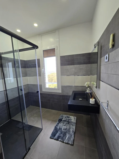 Location Appartement F3 Alger Hydra
