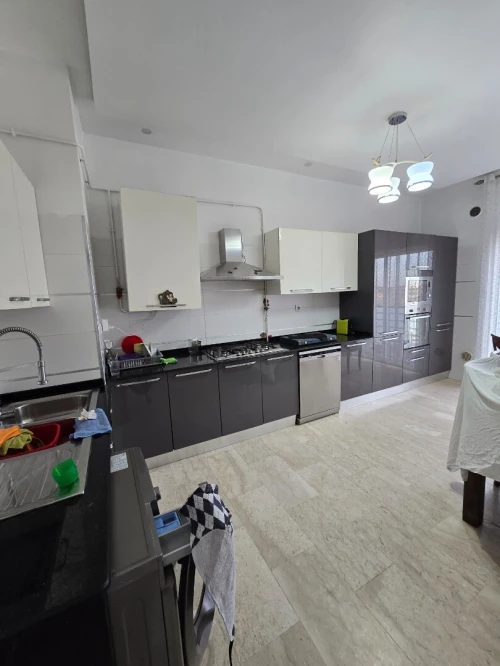 Location Appartement F5 Alger Hydra