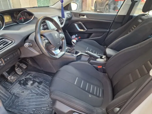 Peugeot 308 2015 Active