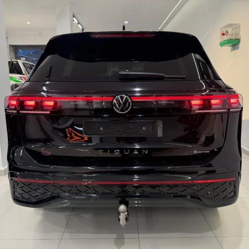 Volkswagen Tiguan 2025 R-Line