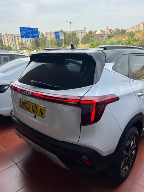 Kia Seltos 2025 Premium