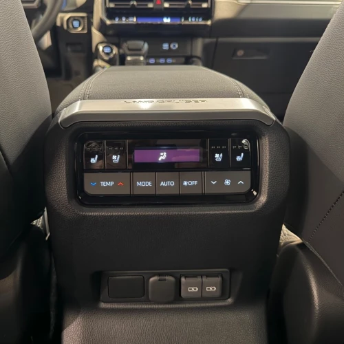 Toyota Land Cruiser  2026 Prado VX