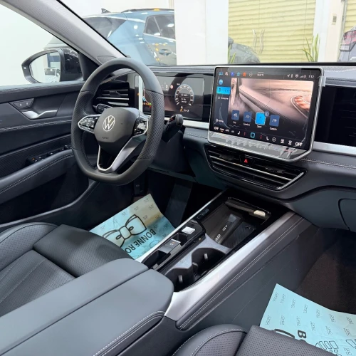 Volkswagen Passat 2025 Pro