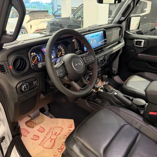 Jeep Wrangler 2025 Rubicon
