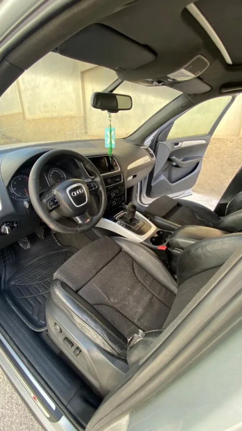 Audi Q5 2009 S Line Pack Tech
