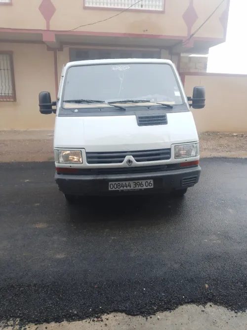 Renault Trafic 1996 Ndif bezef