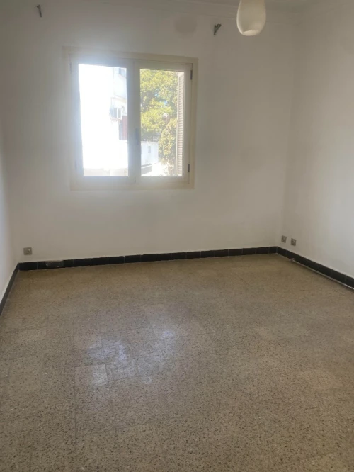 Location Appartement F3 Alger Hydra