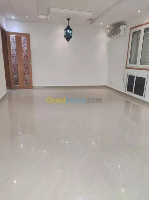 Location Appartement F3 Alger Hydra