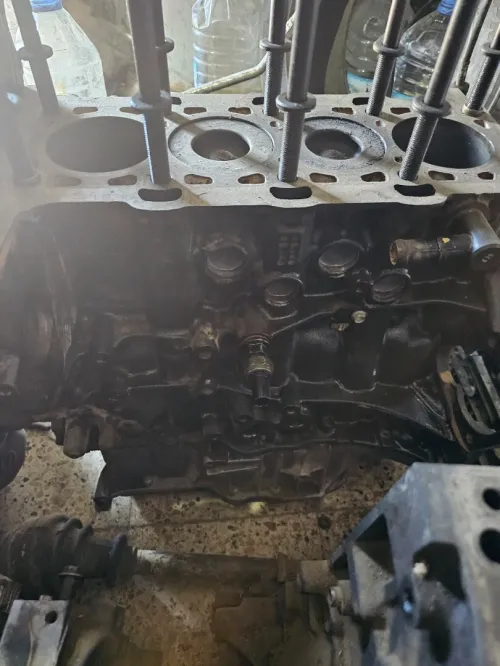 2.2 crdi (Culasse+bloc+02injecteur)