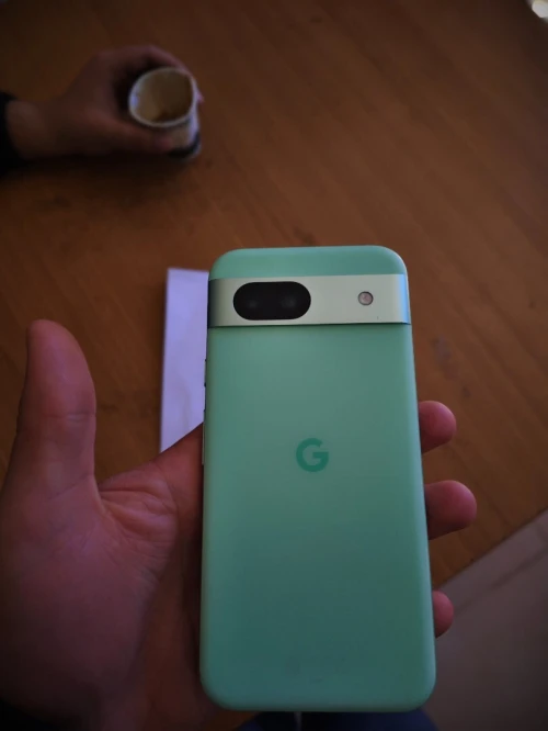 Pixel 8 a