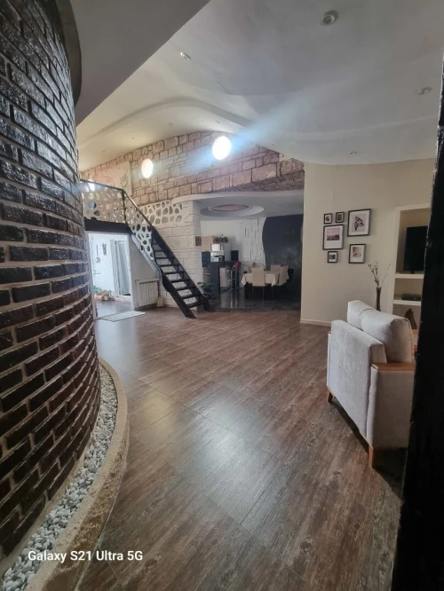Location Appartement Niveau de villa F5 Alger Bouzareah