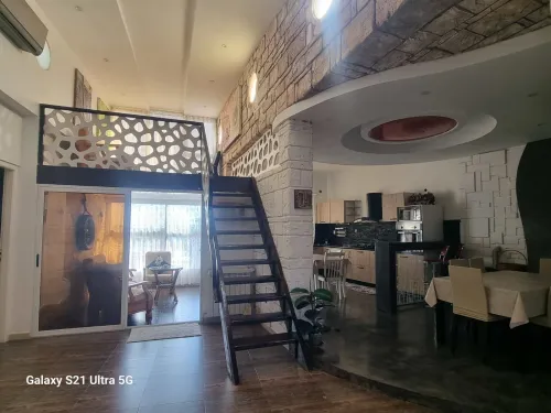 Location Appartement Niveau de villa F5 Alger Bouzareah