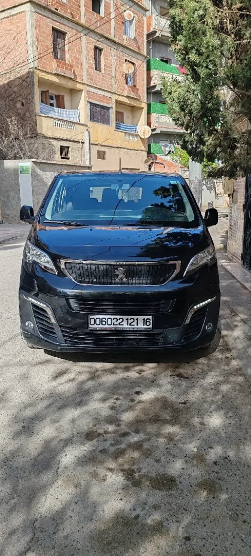 Peugeot Expert 2021 Expert vitrè 9 place