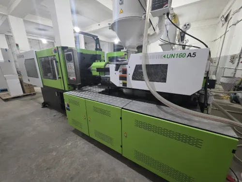 machine d'njection plastique