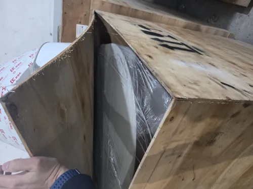 machine d'njection plastique