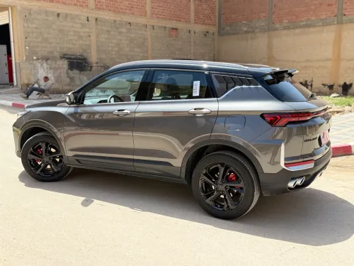 Geely Coolray 2025 