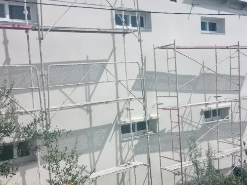 Plâtre projeté 