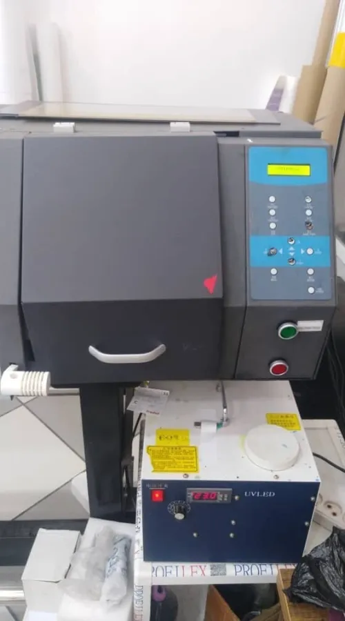 Imprimante UV Roll to Roll