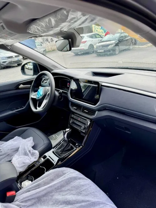 Volkswagen Tahru 2026 Xr black turbo