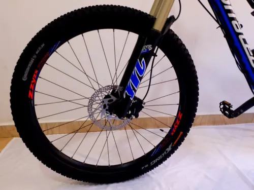 Vélo allemand Corratec 27,5 