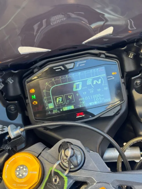 Suzuki Gsxr m01 2021