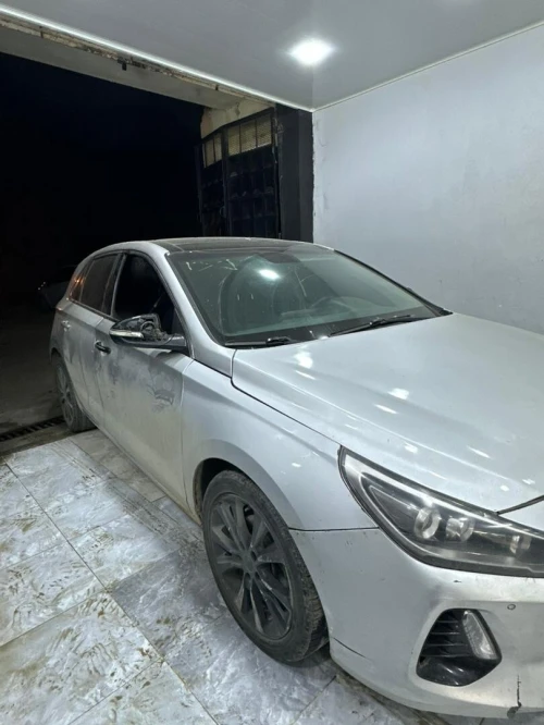 Hyundai i30 2019 Toute options