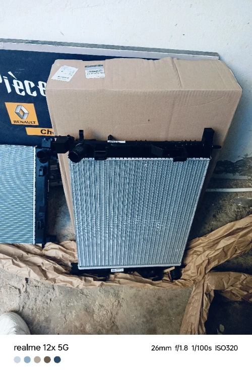 Radiateur d'eau Renault clio4/symbole 2/Sandero Stepway 2/Logan 2 