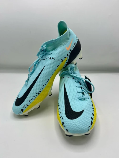 Soulier de football Nike Phantom GX 2