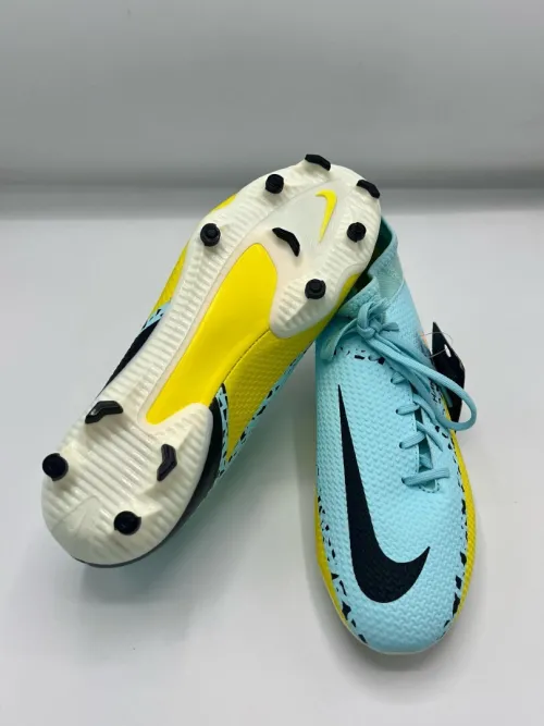 Soulier de football Nike Phantom GX 2
