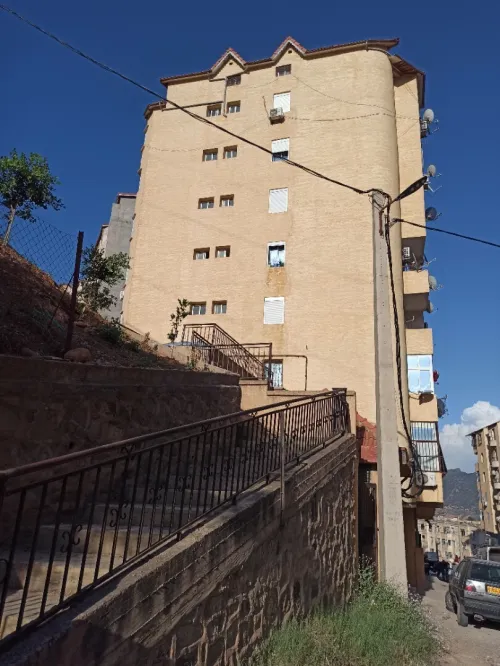 Vente Appartement F4 Béjaïa Akbou