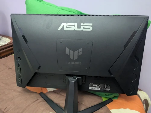 Pc gamer et ecran affaire