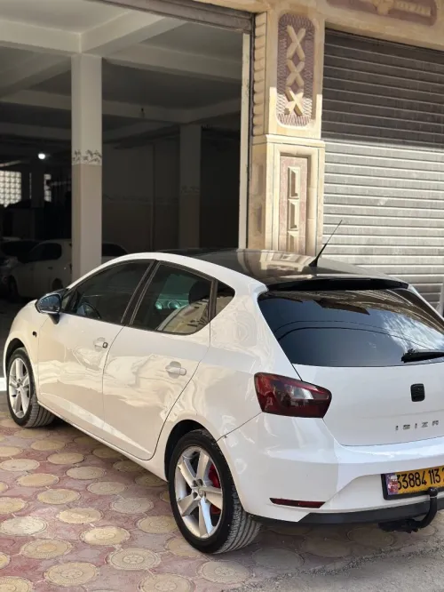 Seat Ibiza 2013 Fully +Toit ouvrant