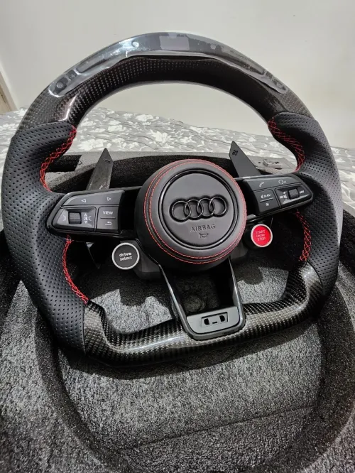 volant Audi Rs costumized