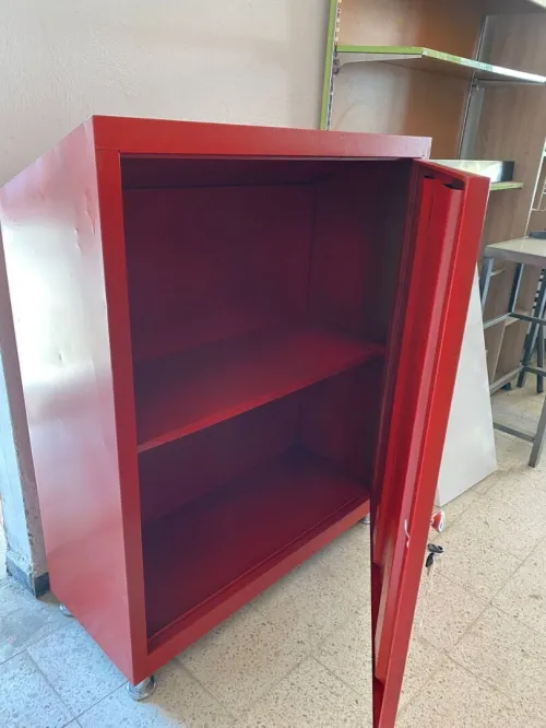 Fabrication Rayonnage/ Étagère/ Armoire/ Vestiaire/ Présentoir