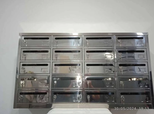 Boite Aux Lettres Extra plate Nv Model