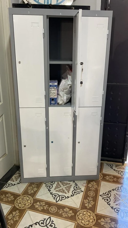 Armoire vestiaire/ Armoire métallique / clapet/ classeur/coffre