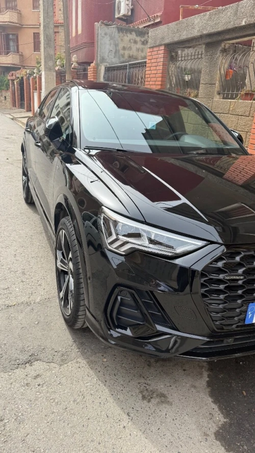 Audi Q3 2024 Full black