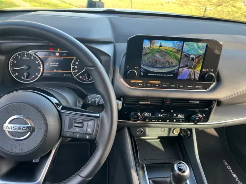 Nissan Qashqai 2022 138 HP/140 PK MT 2WD MY21 Acenta + Connect Pack