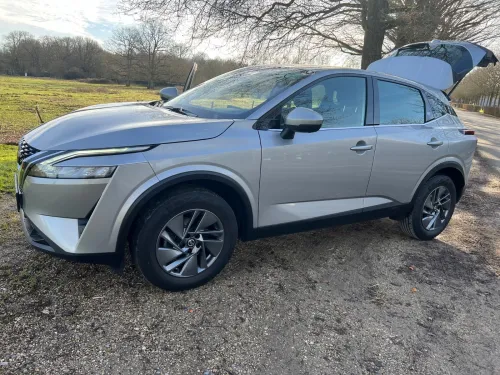 Nissan Qashqai 2022 138 HP/140 PK MT 2WD MY21 Acenta + Connect Pack