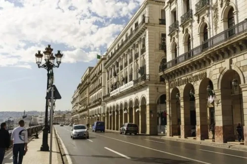 Cherche location Appartement F3 Alger Alger centre