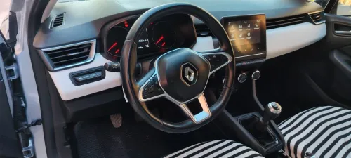 Renault Clio 5  2023 Equilibre