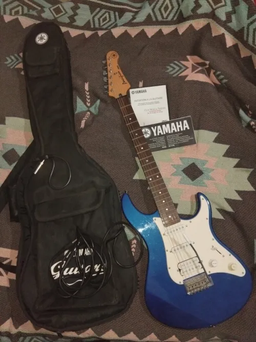 Guitare électrique 